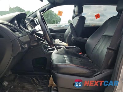 Zdjęcie 7 z 13 samochodu: 2015 DODGE GRAND CARAVAN R VIN:2C4RDGEG6FR555592 - miniatura