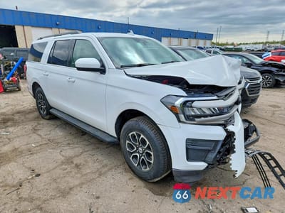 Czwarte zdjęcie samochodu z boku: 2024 FORD EXPEDITION MAX XLT VIN:1FMJK1J80REA41068 - miniatura