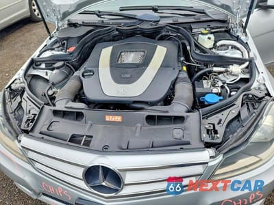 Zdjęcie 11 z 12 samochodu: 2012 MERCEDES-BENZ C 300 4MATIC VIN:WDDGF8BBXCR209553 - miniatura
