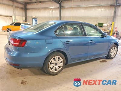 Trzecie zdjęcie samochodu z tyłu: 2017 VOLKSWAGEN JETTA S VIN:3VW2B7AJXHM328230 - miniatura