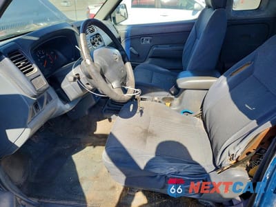 Zdjęcie 7 z 12 samochodu: 2001 NISSAN FRONTIER KING CAB XE VIN:1N6DD26S01C333502 - miniatura