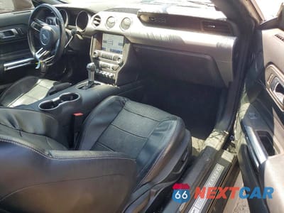 Zdjęcie 8 z 12 samochodu: 2020 FORD MUSTANG VIN:1FATP8UH1L5137419 - miniatura