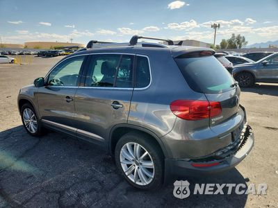 Drugie zdjęcie samochodu z przodu: 2016 VOLKSWAGEN TIGUAN S VIN:WVGBV7AX4GW525659 - miniatura