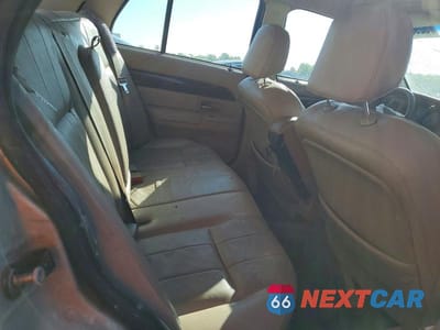 Zdjęcie 10 z 13 samochodu: 2005 MERCURY GRAND MARQUIS LS VIN:2MEFM75W85X603712 - miniatura