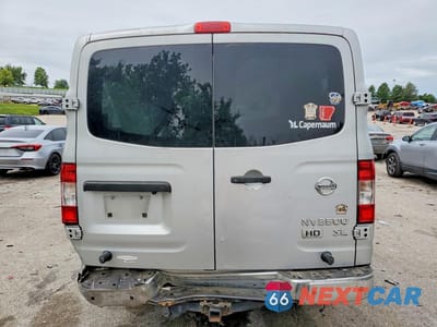Zdjęcie 6 z 12 samochodu: 2013 NISSAN NV 3500 HD S VIN:5BZAF0AAXDN202654 - miniatura
