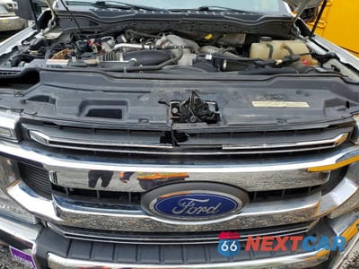 Zdjęcie 7 z 10 samochodu: 2020 FORD F550 SUPER DUTY VIN:1FDUF5HT6LDA08978 - miniatura