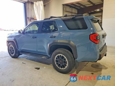 Drugie zdjęcie samochodu z przodu: 2025 TOYOTA 4RUNNER TRD OFF-ROAD PREMIUM VIN:JTEVA5BR7S5005662 - miniatura