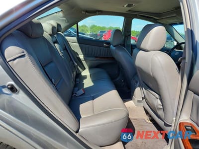 Zdjęcie 10 z 12 samochodu: 2005 TOYOTA CAMRY XLE V6 VIN:4T1BF30K95U106730 - miniatura
