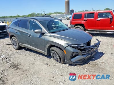 Czwarte zdjęcie samochodu z boku: 2025 HYUNDAI TUCSON BLUE VIN:KM8JBDD1XSU268876 - miniatura