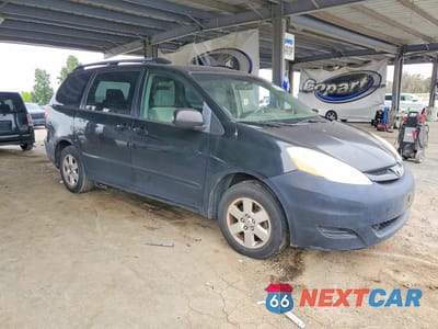 Czwarte zdjęcie samochodu z boku: 2008 TOYOTA SIENNA LE 7-PASSENGER VIN:5TDZK23C58S222707 - miniatura