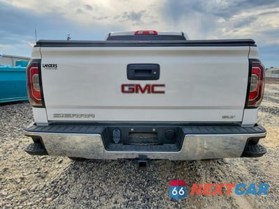 Zdjęcie 6 z 12 samochodu: 2018 GMC SIERRA K1500 SLT VIN:3GTU2NEJ5JG639711 - miniatura