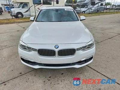 Piąte zdjęcie samochodu w środku: 2016 BMW 328 I SULEV VIN:WBA8E9C58GK647063 - miniatura