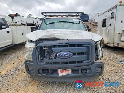Piąte zdjęcie samochodu w środku: 2014 FORD F350 SUPER DUTY VIN:1FDRF3G68EEA18155 - miniatura