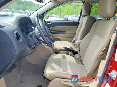 Zdjęcie 7 z 13 samochodu: 2012 JEEP COMPASS LATITUDE VIN:1C4NJDEB7CD525624 - miniatura