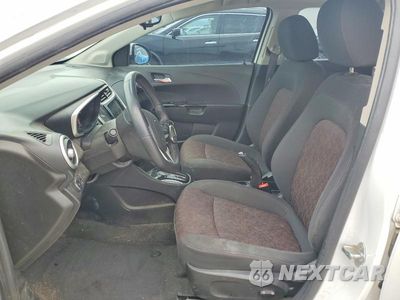 Zdjęcie 7 z 12 samochodu: 2018 CHEVROLET SONIC LT VIN:1G1JD6SB6J4125534 - miniatura