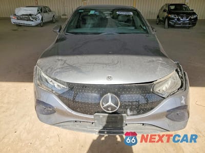 Piąte zdjęcie samochodu w środku: 2023 MERCEDES-BENZ EQE SEDAN 350 4MATIC VIN:W1KEG1CB6PF035059 - miniatura