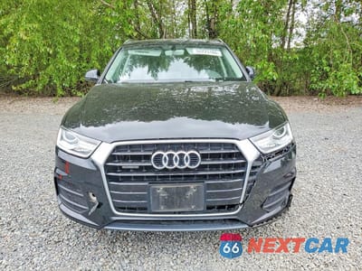 Piąte zdjęcie samochodu w środku: 2016 AUDI Q3 PREMIUM PLUS VIN:WA1EFCFS3GR005756 - miniatura