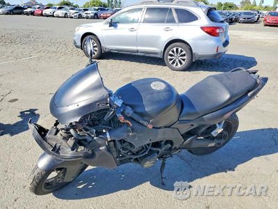 Trzecie zdjęcie samochodu z tyłu: 2004 YAMAHA YZF600 R VIN:JYA5AHC014A042783 - miniatura