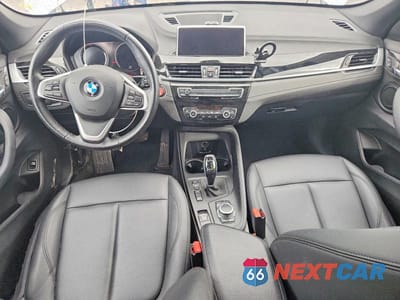 Zdjęcie 8 z 14 samochodu: 2021 BMW X1 XDRIVE28I VIN:WBXJG9C0XM5T99379 - miniatura