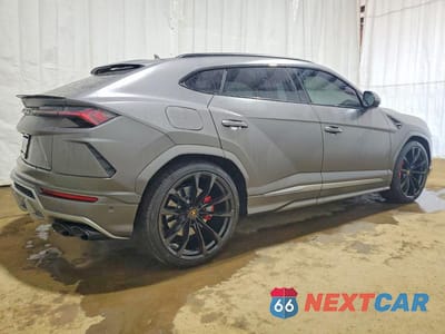 Trzecie zdjęcie samochodu z tyłu: 2022 LAMBORGHINI URUS VIN:ZPBUA1ZL6NLA17160 - miniatura