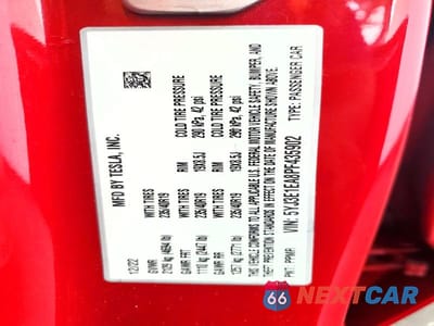 Zdjęcie 12 z 12 samochodu: 2023 TESLA MODEL 3 VIN:5YJ3E1EA8PF435902 - miniatura