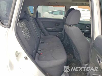 Zdjęcie 10 z 13 samochodu: 2011 KIA SOUL + VIN:KNDJT2A24B7346361 - miniatura