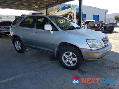 Czwarte zdjęcie samochodu z boku: 2002 LEXUS RX 300 VIN:JTJGF10U320143157 - miniatura