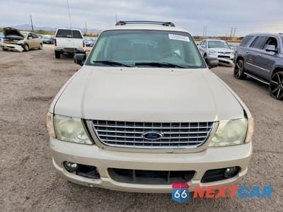 Piąte zdjęcie samochodu w środku: 2005 FORD EXPLORER LIMITED VIN:1FMDU65W25ZA38494 - miniatura
