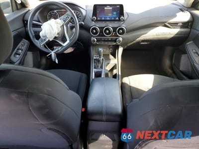 Zdjęcie 8 z 13 samochodu: 2022 NISSAN SENTRA SV VIN:3N1AB8CV8NY316587 - miniatura