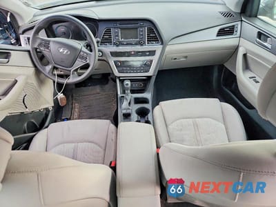 Zdjęcie 8 z 12 samochodu: 2016 HYUNDAI SONATA HYBRID SE VIN:KMHE24L16GA035315 - miniatura
