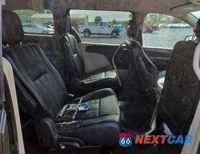 Zdjęcie 11 z 13 samochodu: 2016 CHRYSLER TOWN & COUNTRY TOURING VIN:2C4RC1BG0GR295633 - miniatura