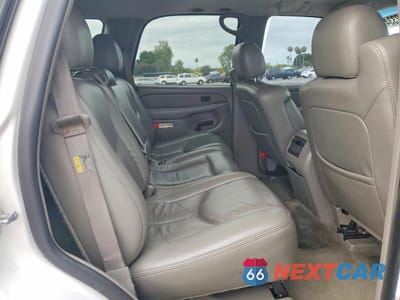Zdjęcie 11 z 13 samochodu: 2004 CHEVROLET TAHOE C1500 VIN:1GNEC13T24J326219 - miniatura