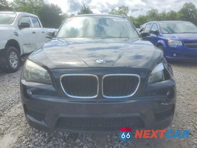 Piąte zdjęcie samochodu w środku: 2013 BMW X1 XDRIVE28I VIN:WBAVL1C58DVR88189 - miniatura
