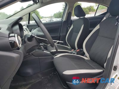 Zdjęcie 7 z 12 samochodu: 2021 NISSAN VERSA SV VIN:3N1CN8EV0ML873308 - miniatura