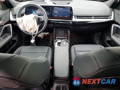Zdjęcie 8 z 13 samochodu: 2026 BMW X1 XDRIVE28I VIN:WBX73EF00T5404016 - miniatura