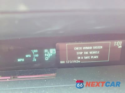 Zdjęcie 9 z 12 samochodu: 2013 TOYOTA PRIUS THREE VIN:JTDKN3DU7D0347842 - miniatura