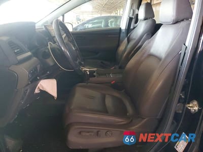 Zdjęcie 7 z 13 samochodu: 2018 HONDA ODYSSEY EXL VIN:5FNRL6H71JB050718 - miniatura