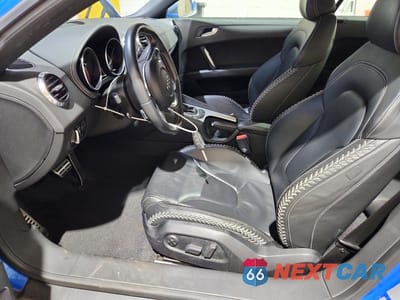 Zdjęcie 7 z 12 samochodu: 2009 AUDI TTS VIN:TRUUF38J391018553 - miniatura