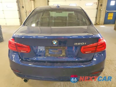 Zdjęcie 6 z 12 samochodu: 2018 BMW 320 I VIN:WBA8E1G52JNU89191 - miniatura