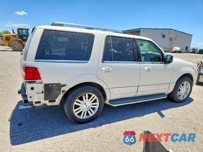 Trzecie zdjęcie samochodu z tyłu: 2007 LINCOLN NAVIGATOR VIN:5LMFU27547LJ24026 - miniatura