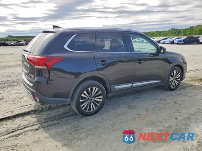 Trzecie zdjęcie samochodu z tyłu: 2019 MITSUBISHI OUTLANDER SE VIN:JA4AD3A37KZ035968 - miniatura