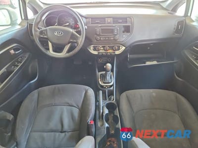 Zdjęcie 8 z 12 samochodu: 2013 KIA RIO LX VIN:KNADM4A33D6292846 - miniatura