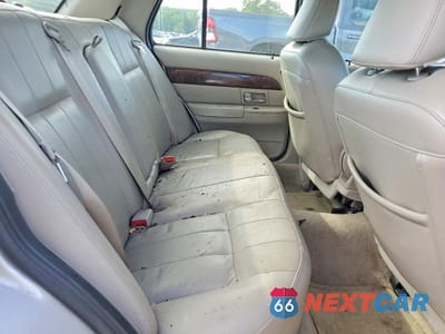 Zdjęcie 10 z 12 samochodu: 2006 MERCURY GRAND MARQUIS LS VIN:2MEHM75V96X609178 - miniatura