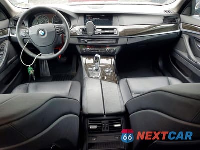 Zdjęcie 8 z 12 samochodu: 2013 BMW 528 XI VIN:WBAXH5C5XDD112814 - miniatura
