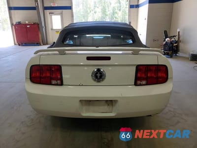 Zdjęcie 6 z 12 samochodu: 2005 FORD MUSTANG VIN:1ZVFT84N755214674 - miniatura