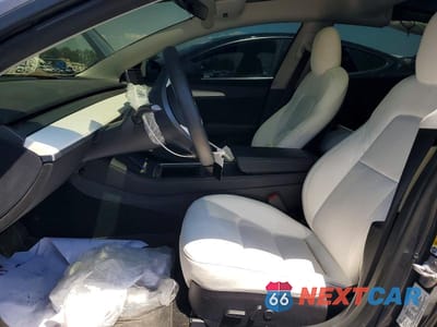 Zdjęcie 7 z 12 samochodu: 2022 TESLA MODEL 3 VIN:5YJ3E1EA1NF102549 - miniatura