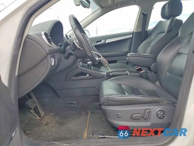 Zdjęcie 7 z 12 samochodu: 2011 AUDI A3 PREMIUM PLUS VIN:WAUKJAFM5BA025900 - miniatura