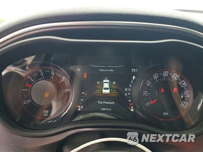 Zdjęcie 9 z 12 samochodu: 2019 DODGE CHALLENGER SXT VIN:2C3CDZAGXKH649888 - miniatura