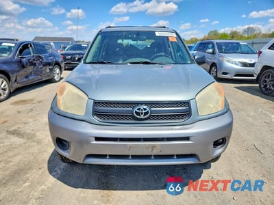 Piąte zdjęcie samochodu w środku: 2005 TOYOTA RAV4 BASE VIN:JTEHD20V756046584 - miniatura