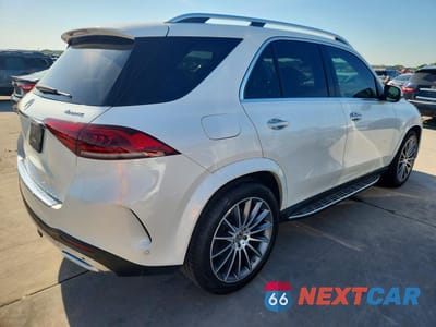 Trzecie zdjęcie samochodu z tyłu: 2020 MERCEDES-BENZ GLE 350 4MATIC VIN:4JGFB4KB3LA105636 - miniatura